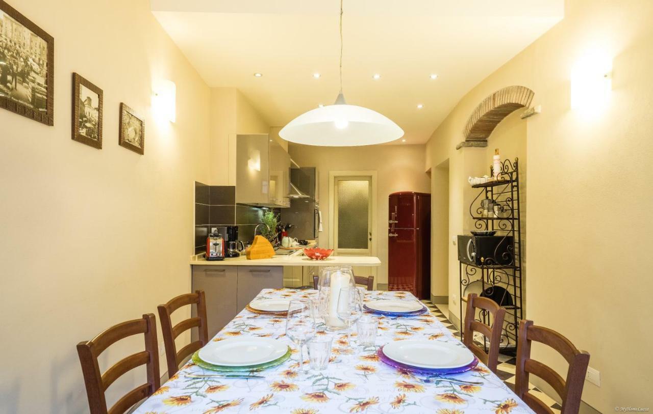 La Delizia Central Apartment Лукка Экстерьер фото