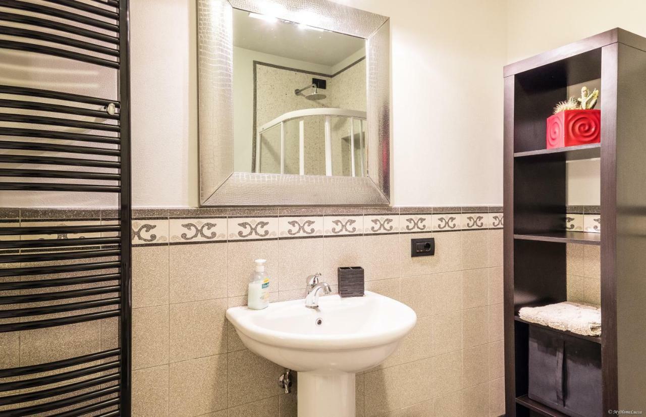 La Delizia Central Apartment Лукка Экстерьер фото