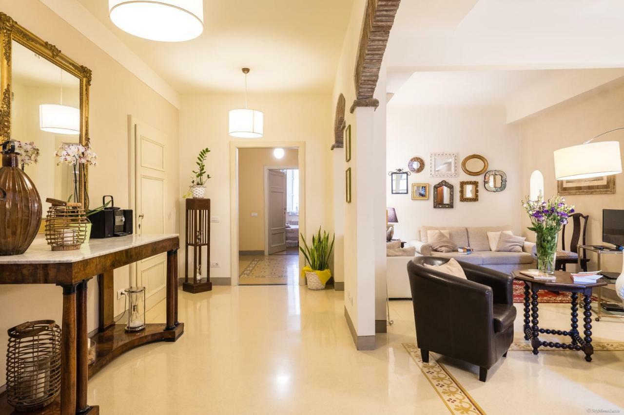 La Delizia Central Apartment Лукка Экстерьер фото